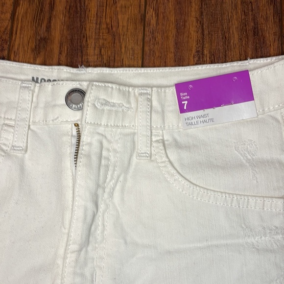 💚 2/$20 💚 Mossimo Supply Co. High Waist Shorts size 7 - Picture 2 of 5